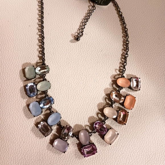 *NWT* INC Multi Jewel Necklace - Picture 3 of 4